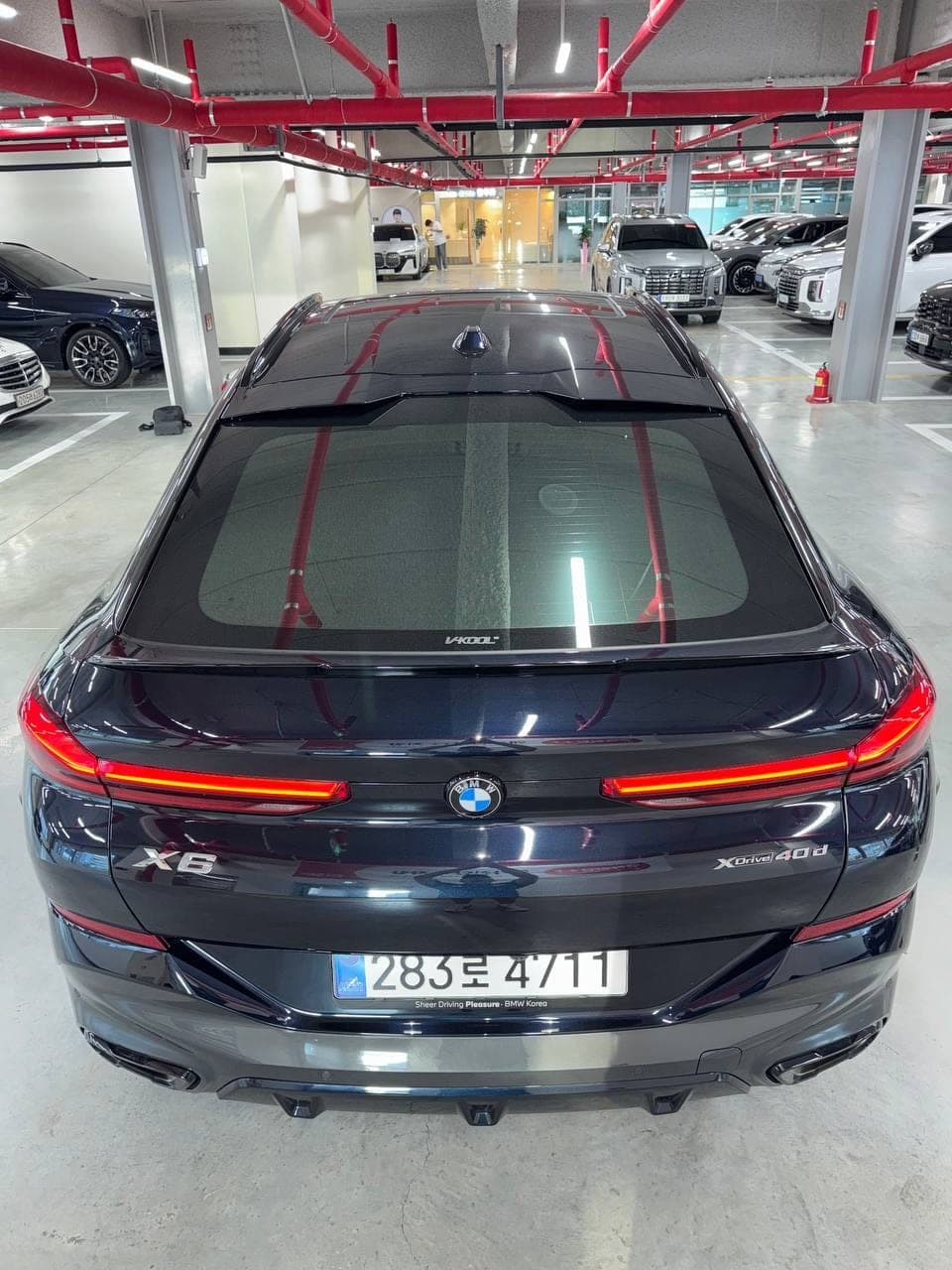 BMW X6 xDrive40i M Sport — задняя часть, вид сверху